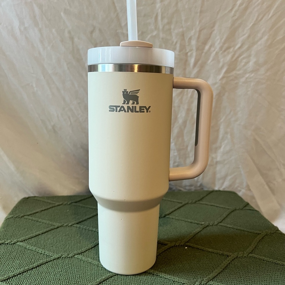 Stanley Beige Travel Mug with Handle